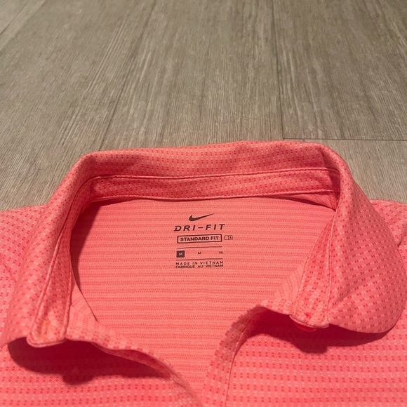 NWT Nike Dry Fit Women's Coral Polo - Picture 2 of 5